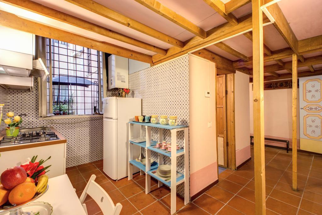 Casa Savelli Apartment Рим Екстериор снимка